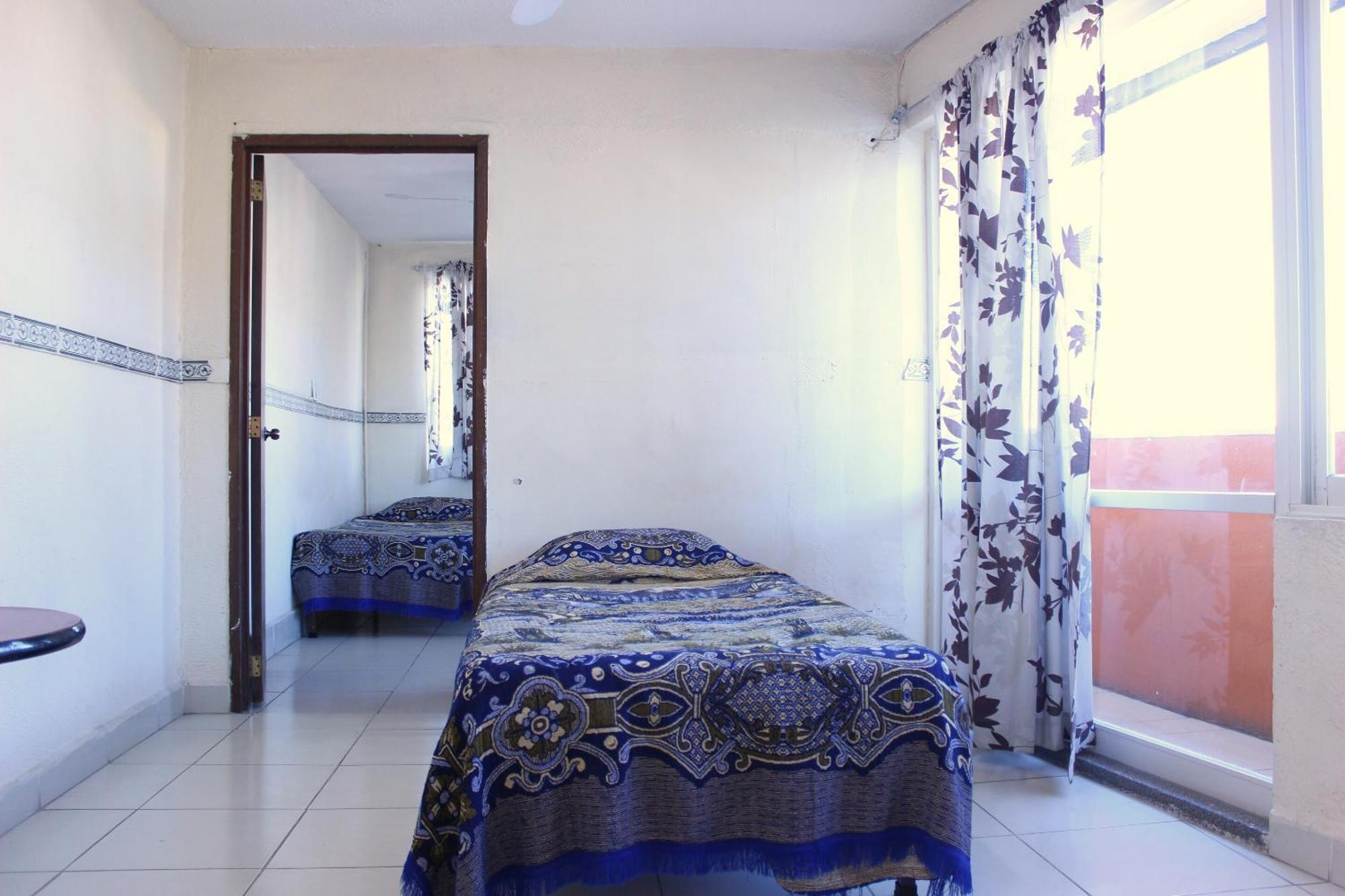 Hotel Plaza Aleman Leon Ruang foto